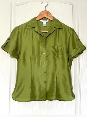 VTG Allison Taylor Silk Blouse S Green Short Sleeve Collared Shacket Shiny Y2K
